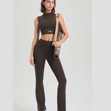 KRAG CONJUNTO BONN KAKI S PATA ANCHA